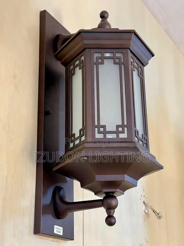 Quality Outdoor Luxury Light