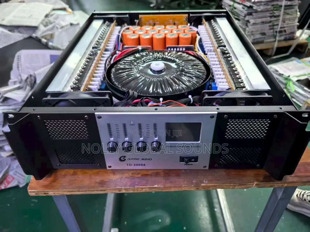Classic Audio Td-20004, Four Channels Power Amplifier 4000 Watts