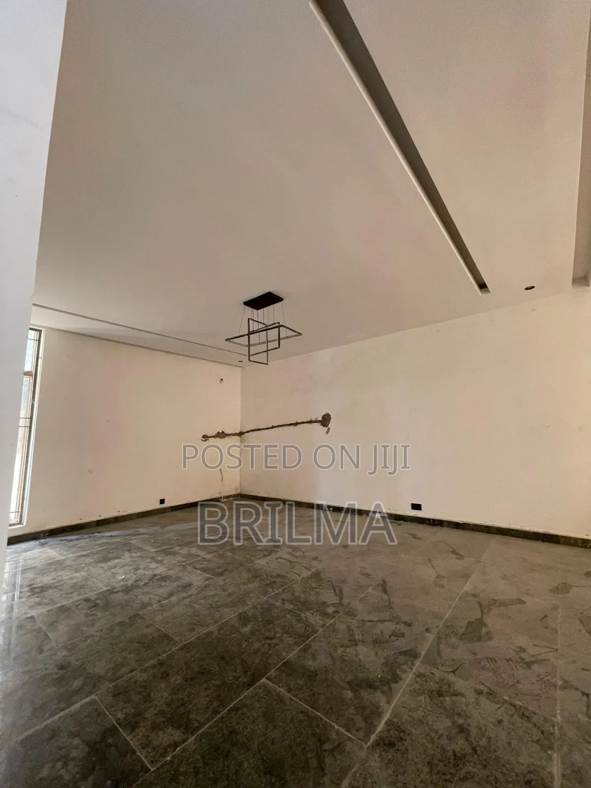 5bdrm Duplex in Maitama for sale