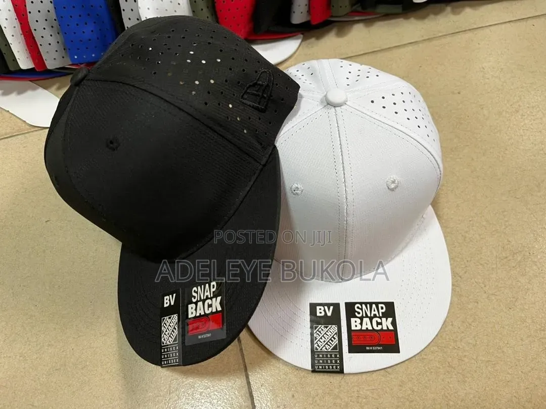 Snapback Face Cap
