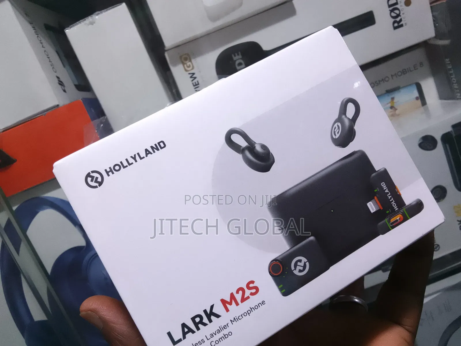 Hollyland Lark M2s Combo 2-Person Wireless Microphone System .
