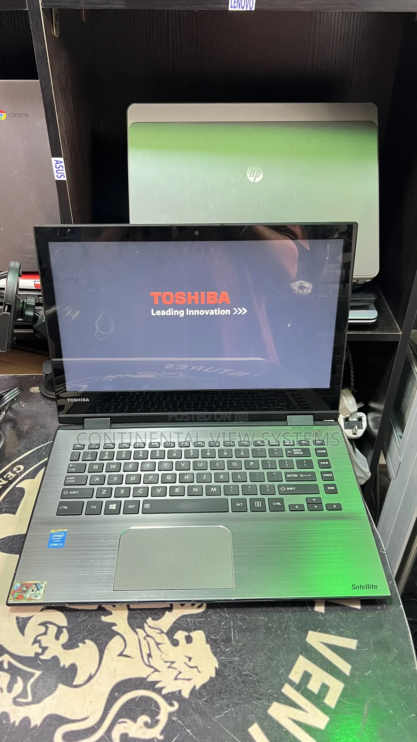 Laptop Toshiba Satellite E45T 8GB Intel Core i3 HDD 256GB