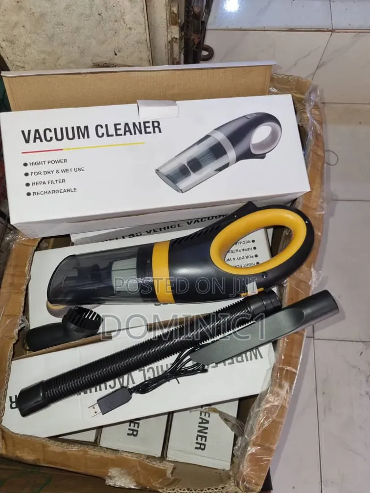 Rechargeable Vacuum Cleaner Suitable for Wet and Dry