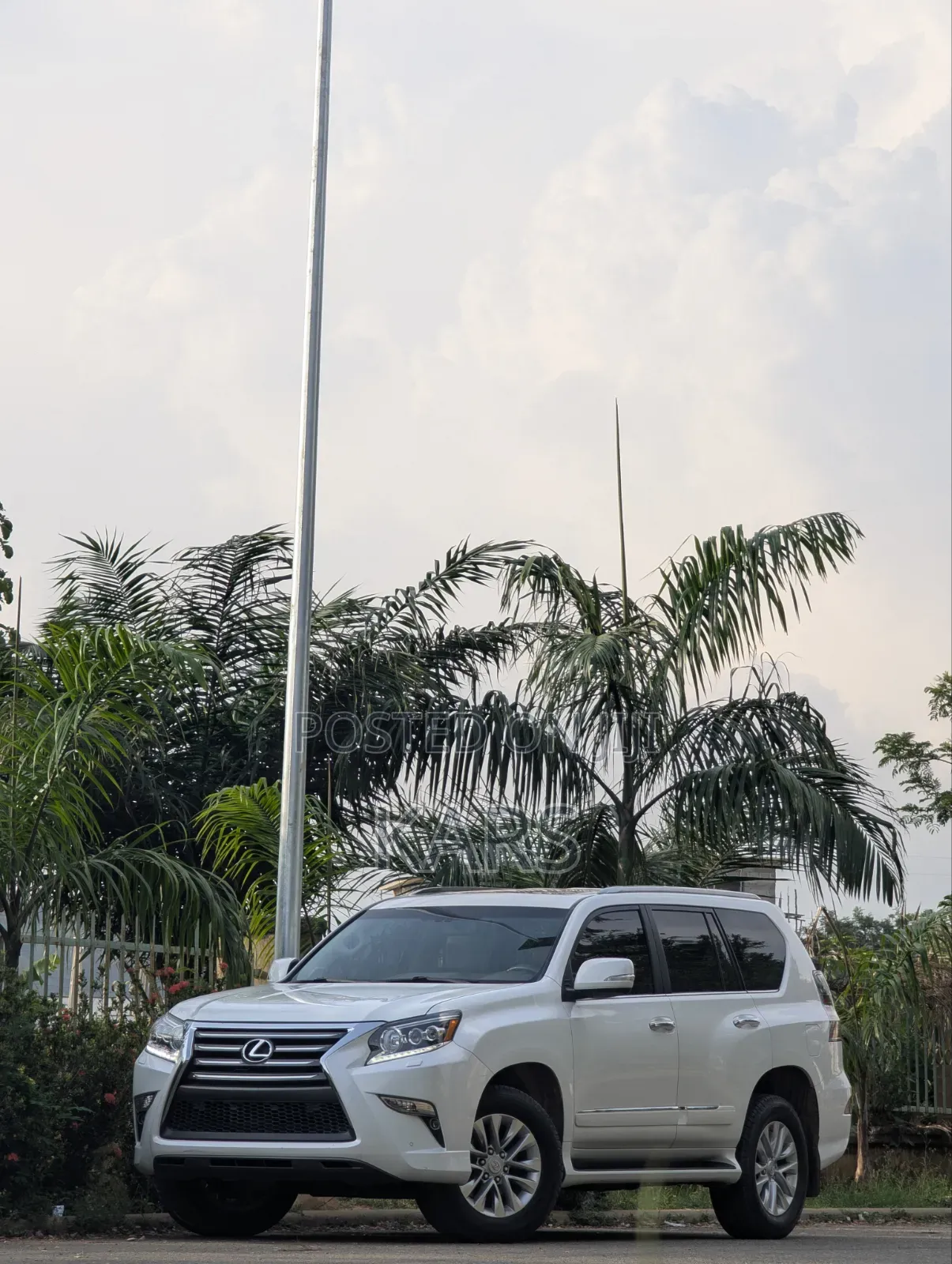 Lexus GX 2018 White