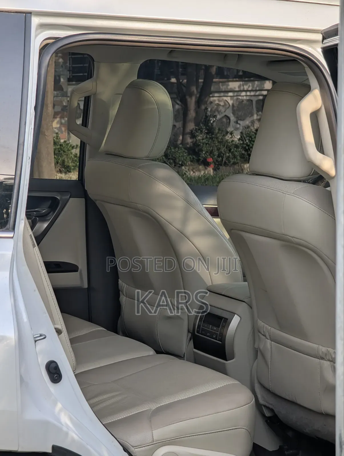 Lexus GX 2018 White