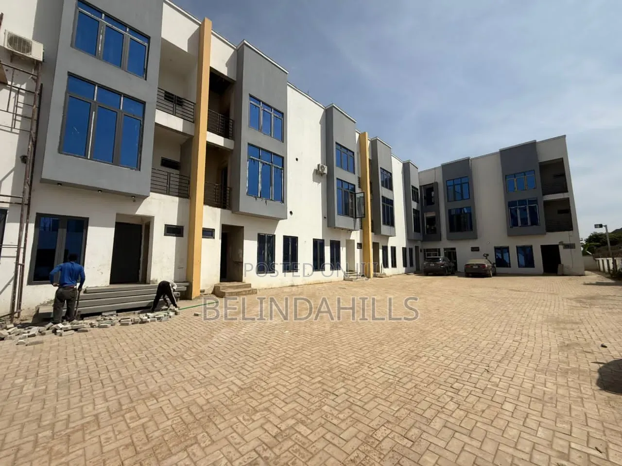 4bdrm Townhouse/Terrace in Mabushi for sale
