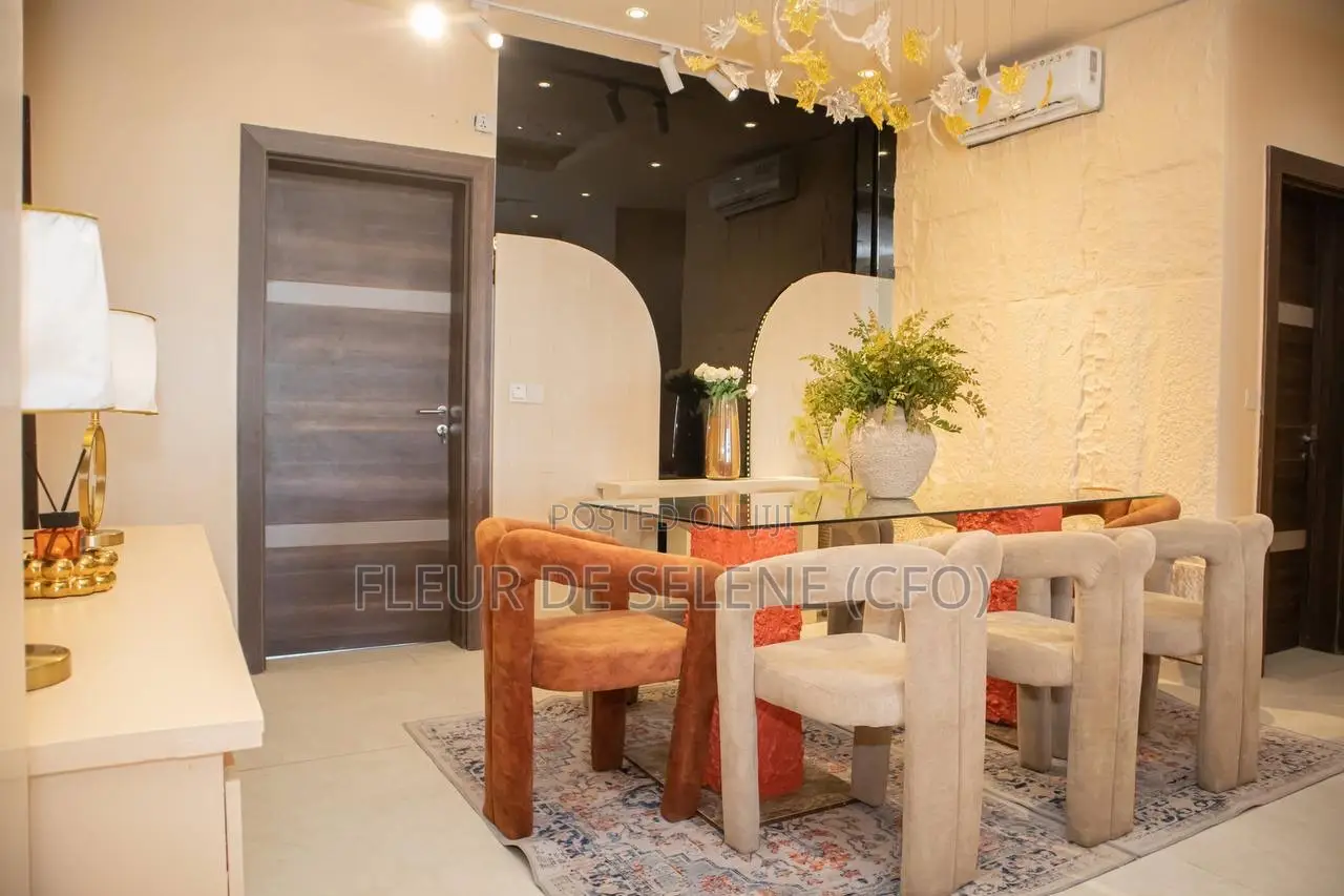 Luxurious 3 Bedroom Apartment