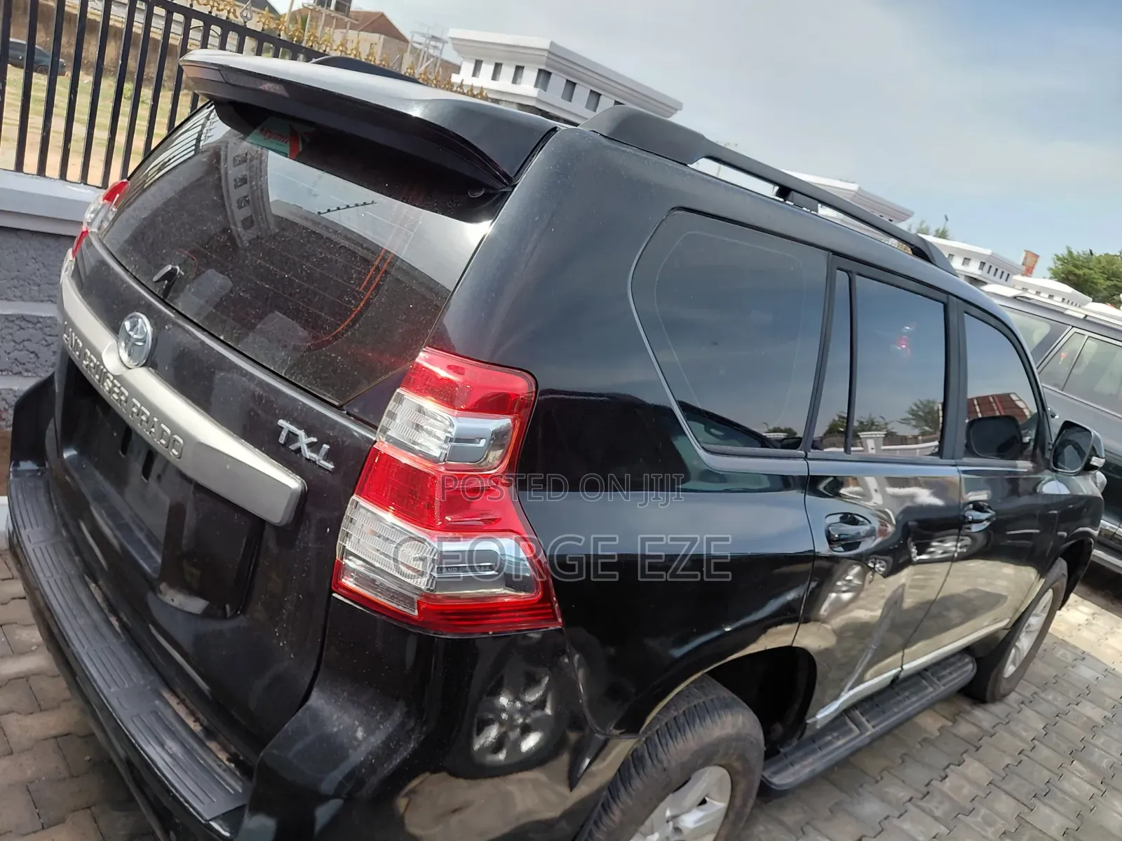 Toyota Land Cruiser Prado 4.0 Petrol TX-L 2014 Black