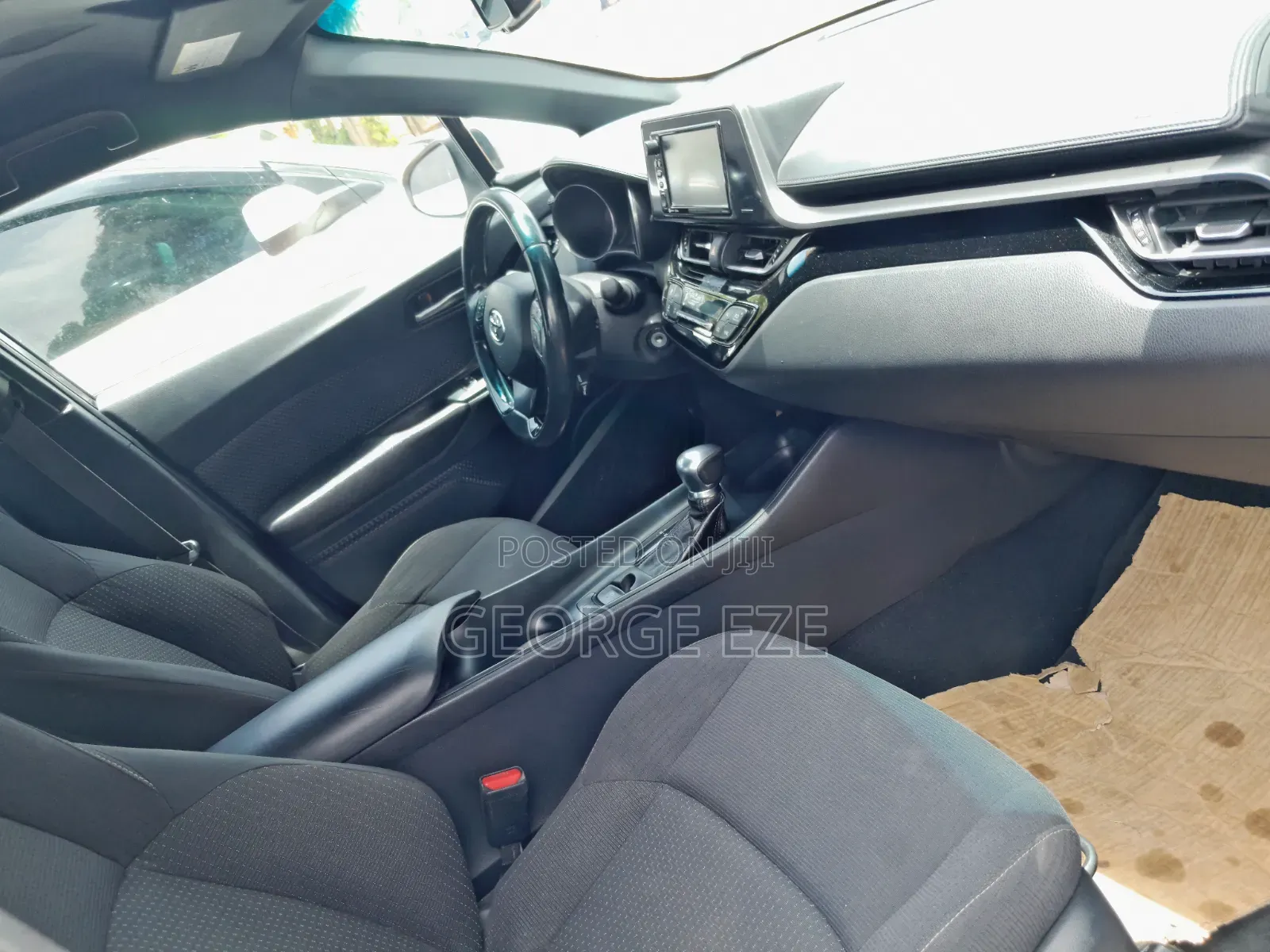 Toyota C-HR 2019 Red