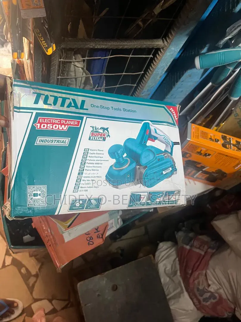 Total Industrial Electric Planer 1050w