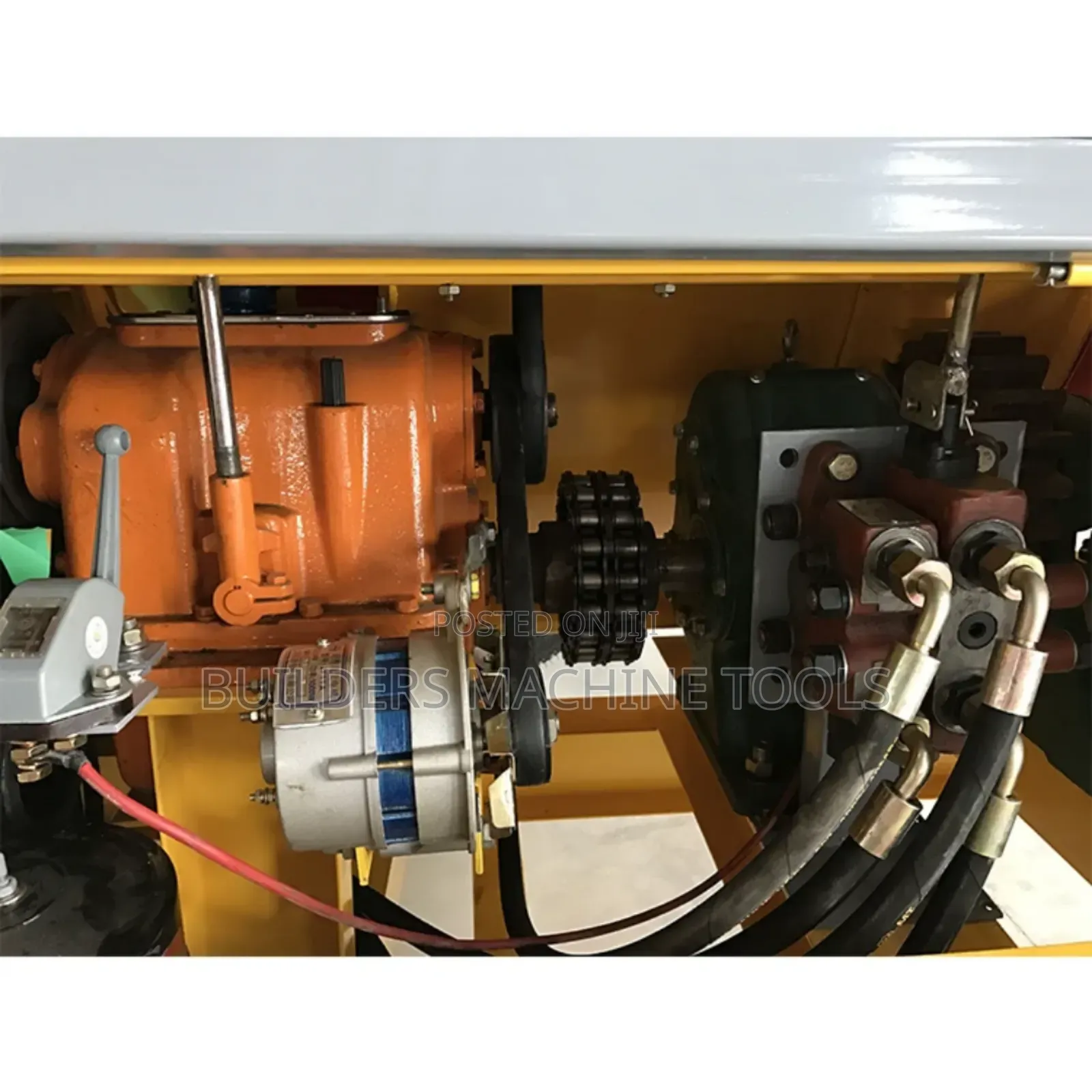 Self Loader Concrete Mixer