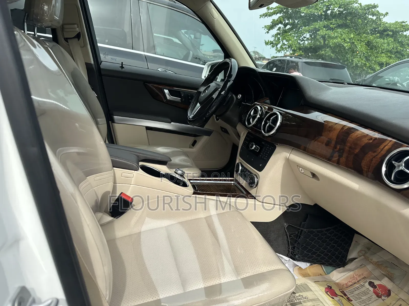 Mercedes-Benz GLK-Class 350 4MATIC 2011 White