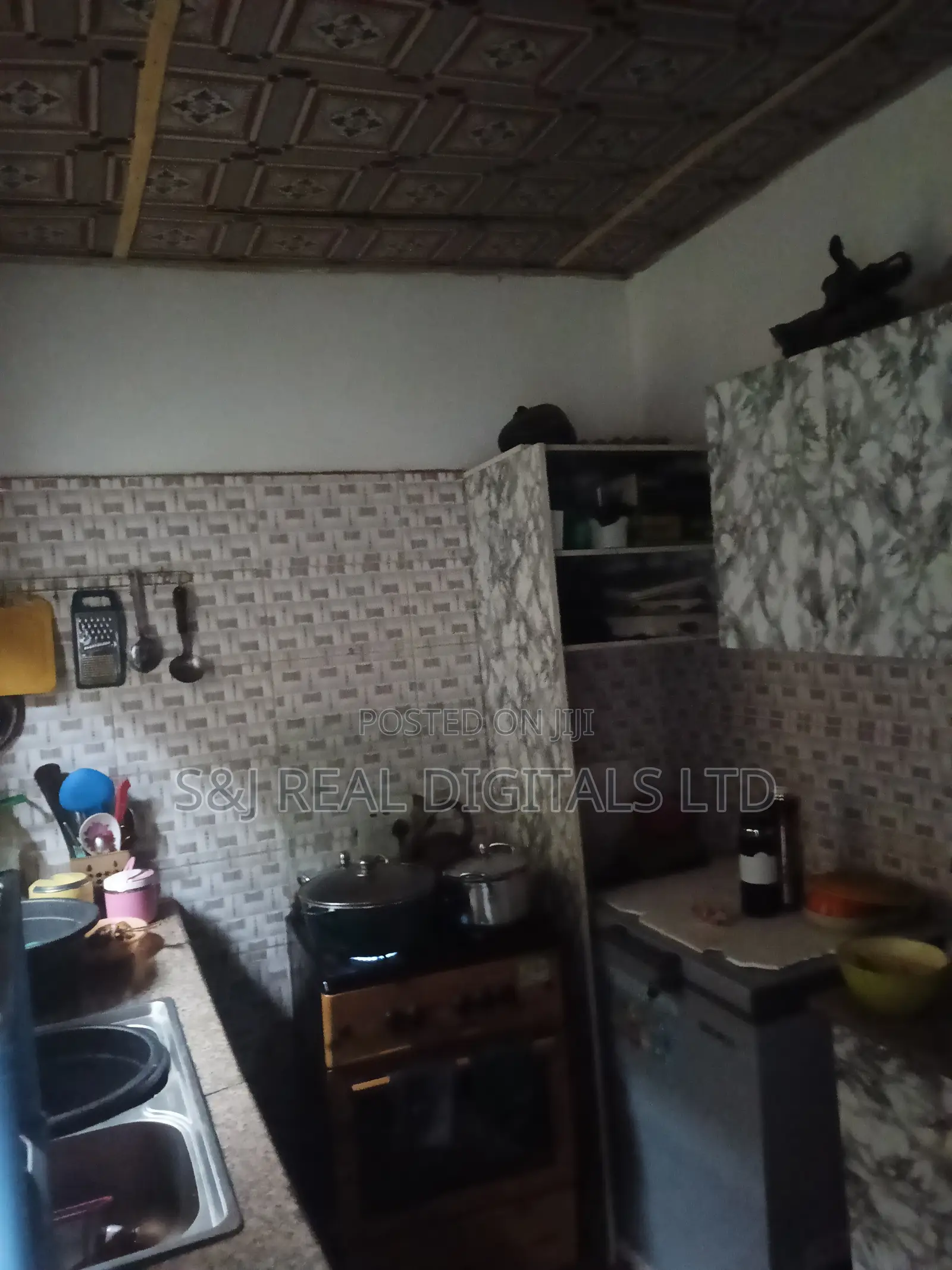 2bdrm Bungalow in Kaba for sale