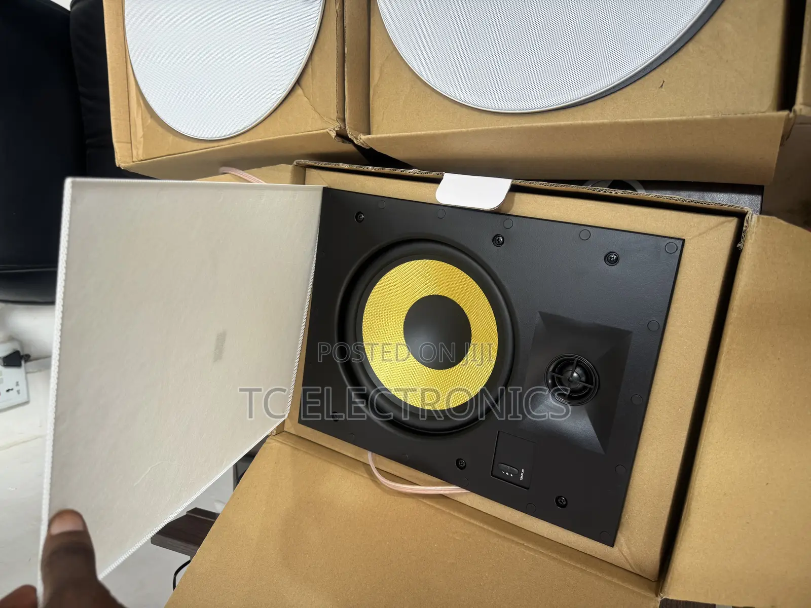 In-Wall Ceiling Speaker Pair