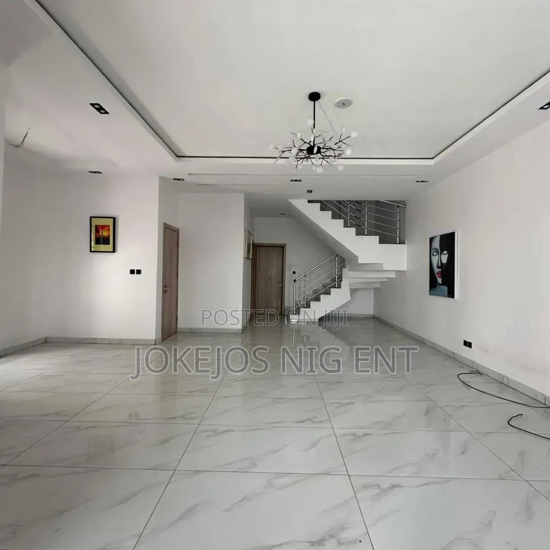 4bdrm Duplex in Ikate for sale