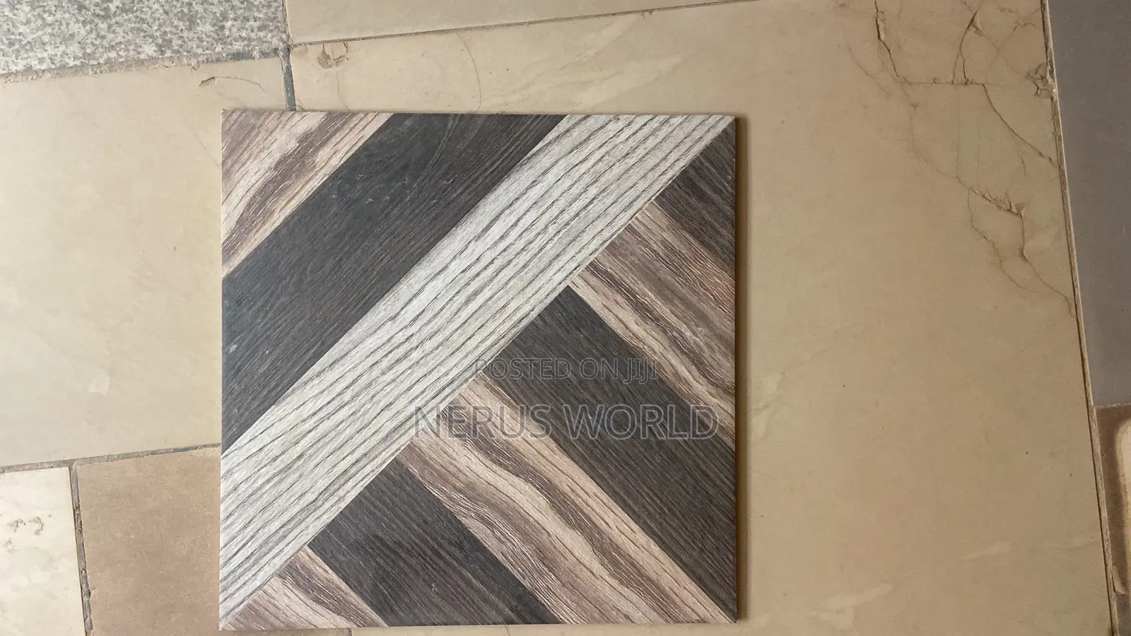 40x40 Ceramic Tiles for Sale Per Square Meters