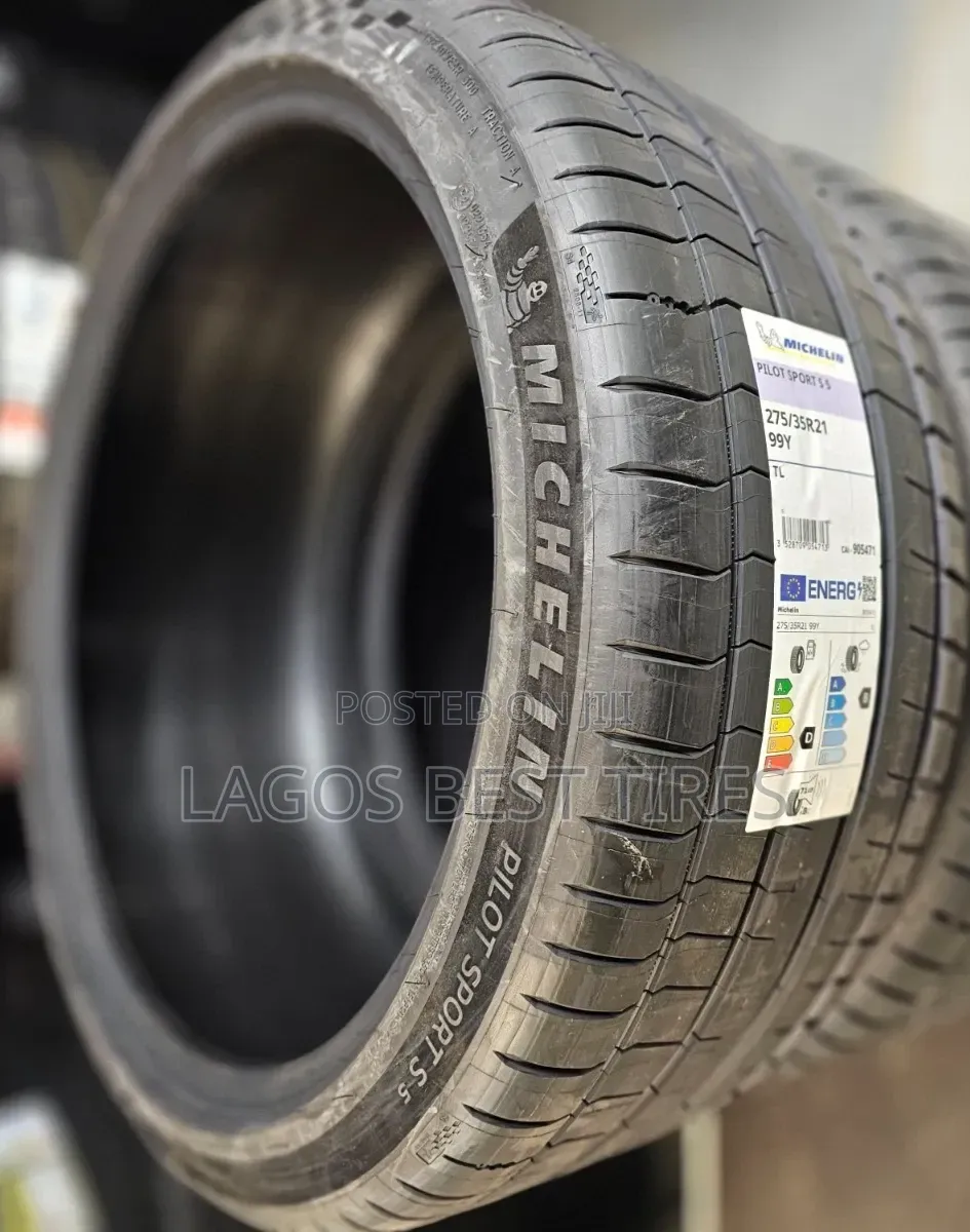 Brand New Michelin Pilot Super Sport - 275/35rf21 (Zp Run-Flat)