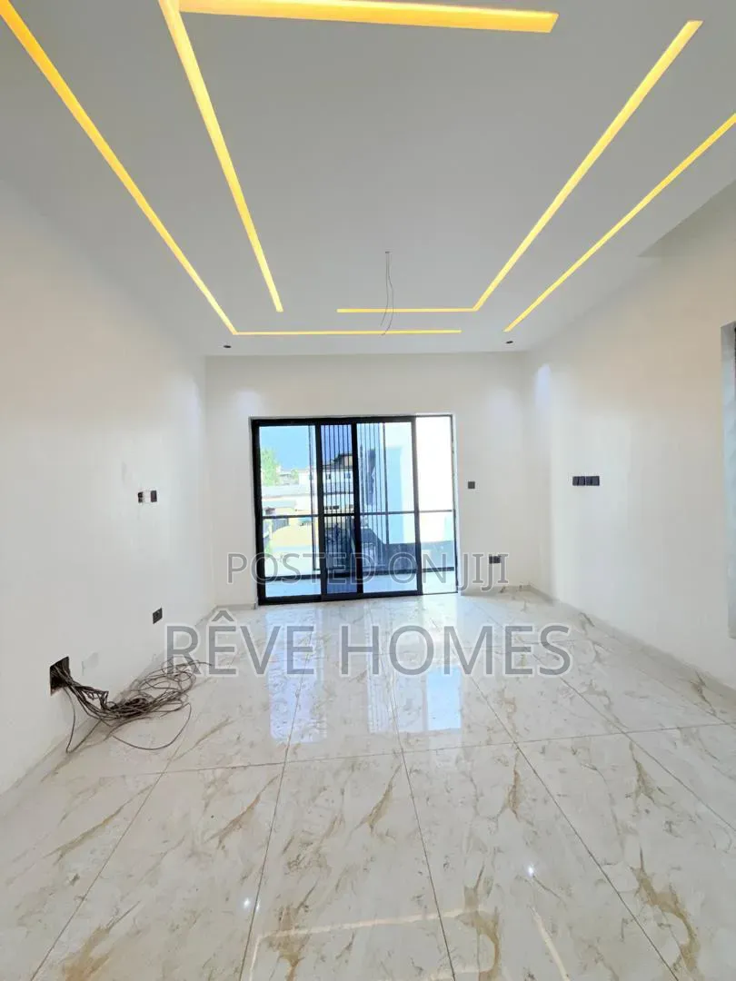 4bdrm Duplex in Berger for rent