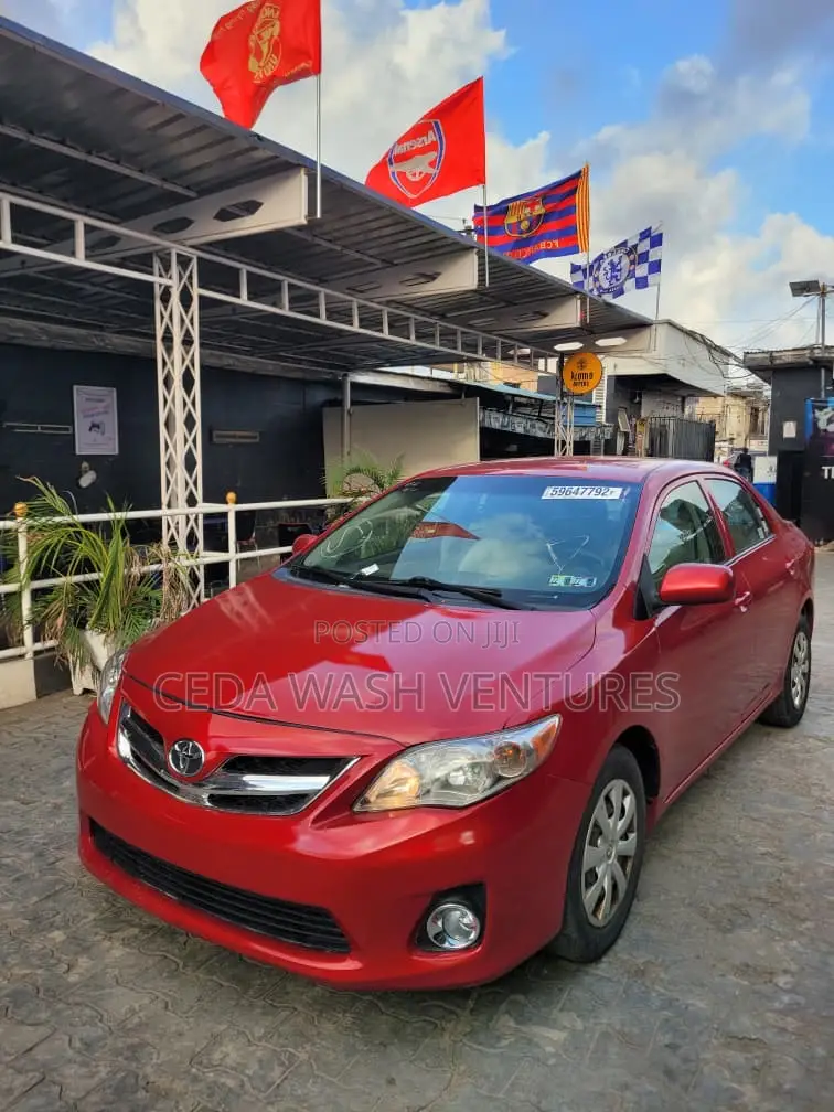 Toyota Corolla 2009 Red