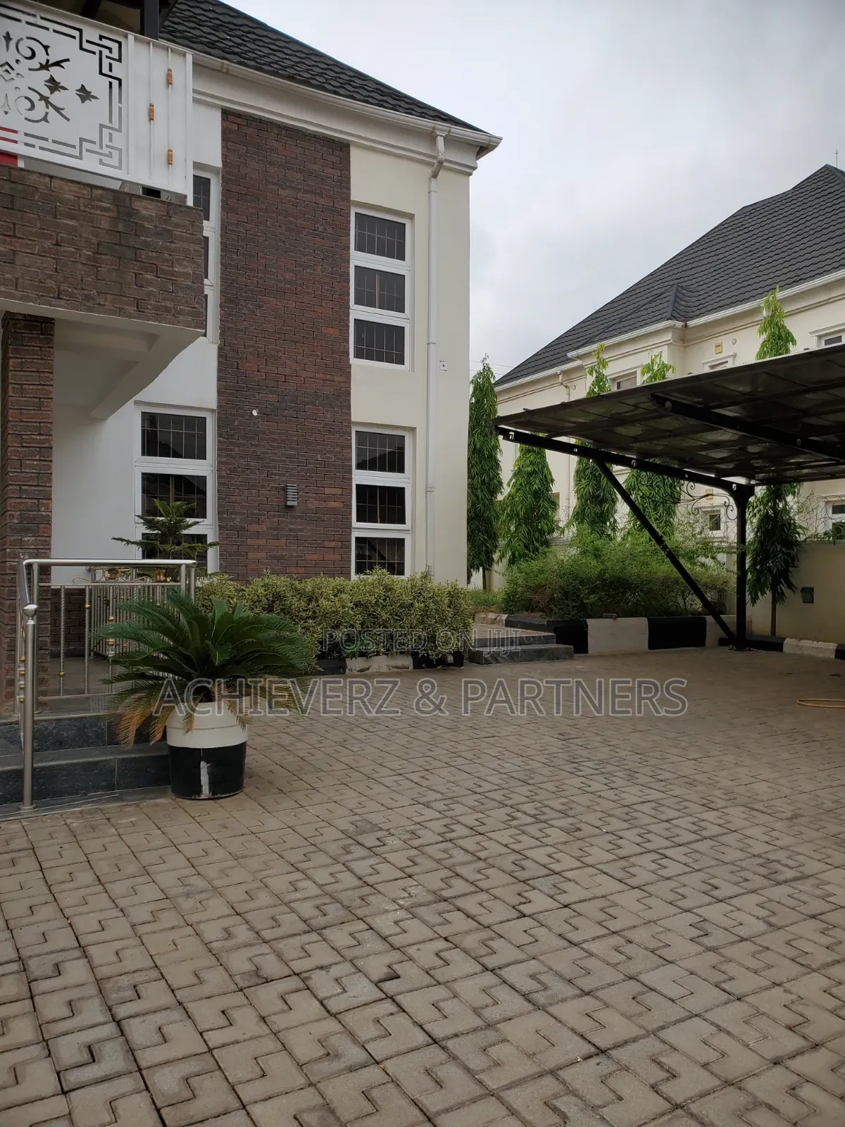 4bdrm Duplex in Asokoro for rent