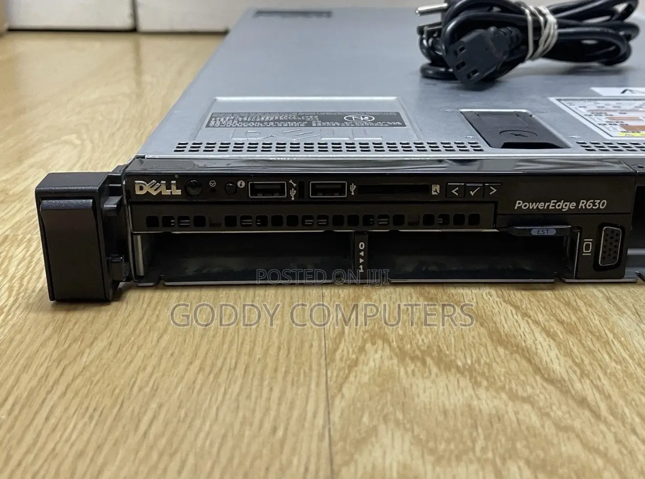 Server Dell PowerEdge R630 32GB Intel Xeon HDD 2T