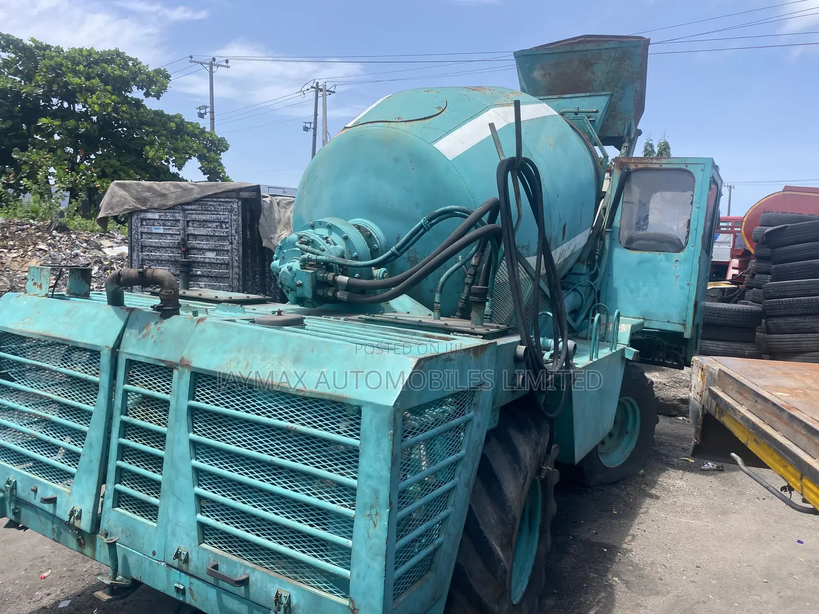 Self Loader Concrete Mixer 3.5 Cubics