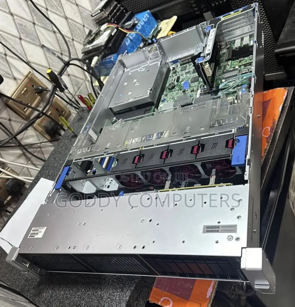 Server HP ProLiant DL360 Gen9 32GB Intel Xeon HDD 2T