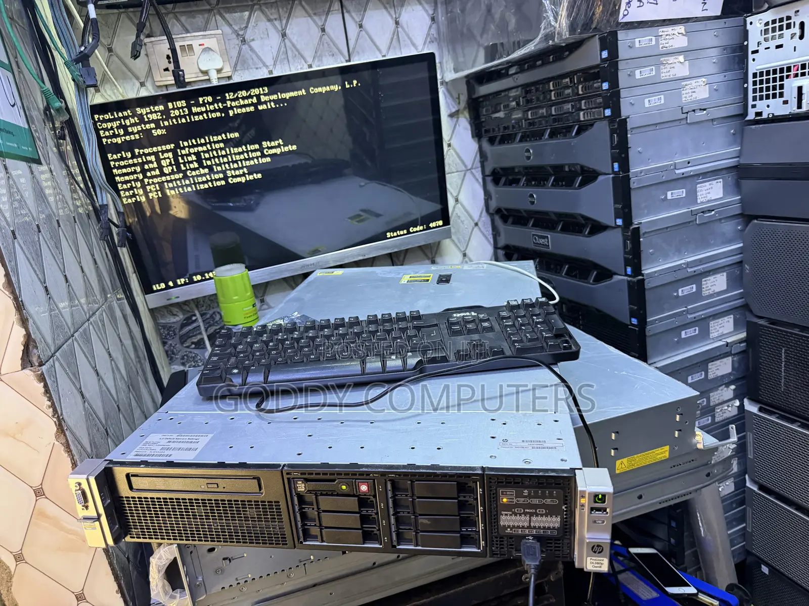 Server HP ProLiant DL380P Gen8 32GB Intel Xeon HDD 1T