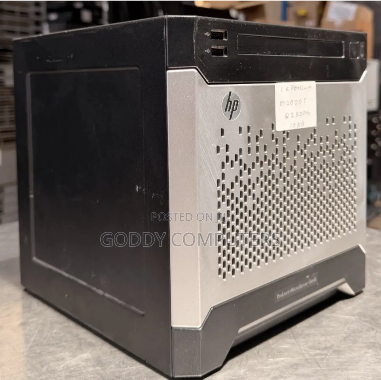 Server HP ProLiant ML 8GB Intel HDD 1T