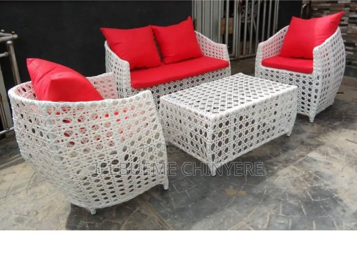 White With Red Cushion Canash by 4 Persons Rattan Outdoor Set