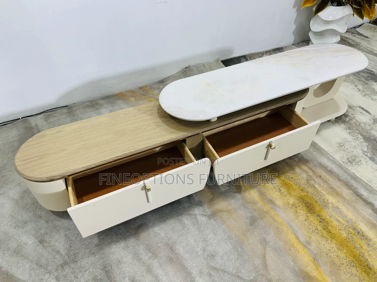 Zenith Tv Bench