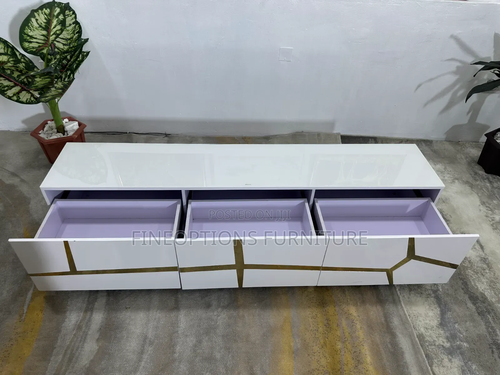 Kintsugi Gloss Console