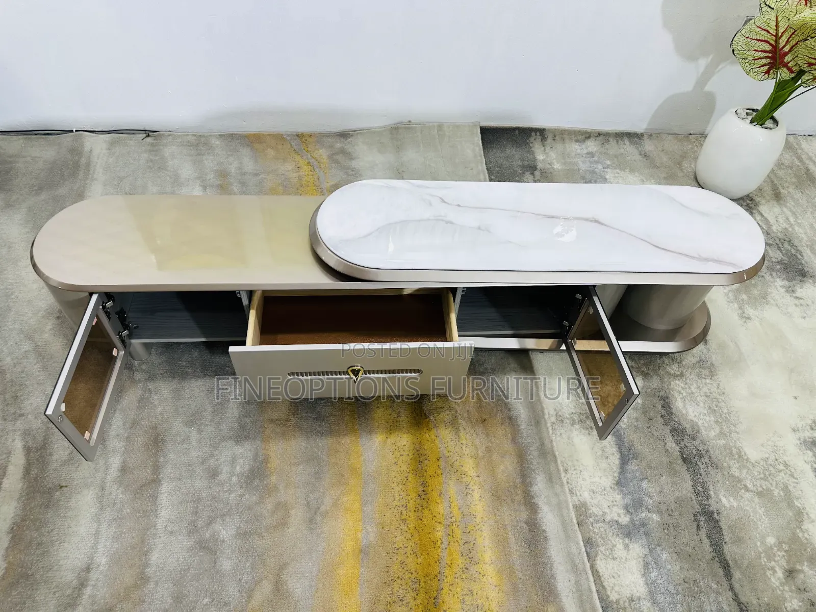 The Luxe Orbit Tv Bench