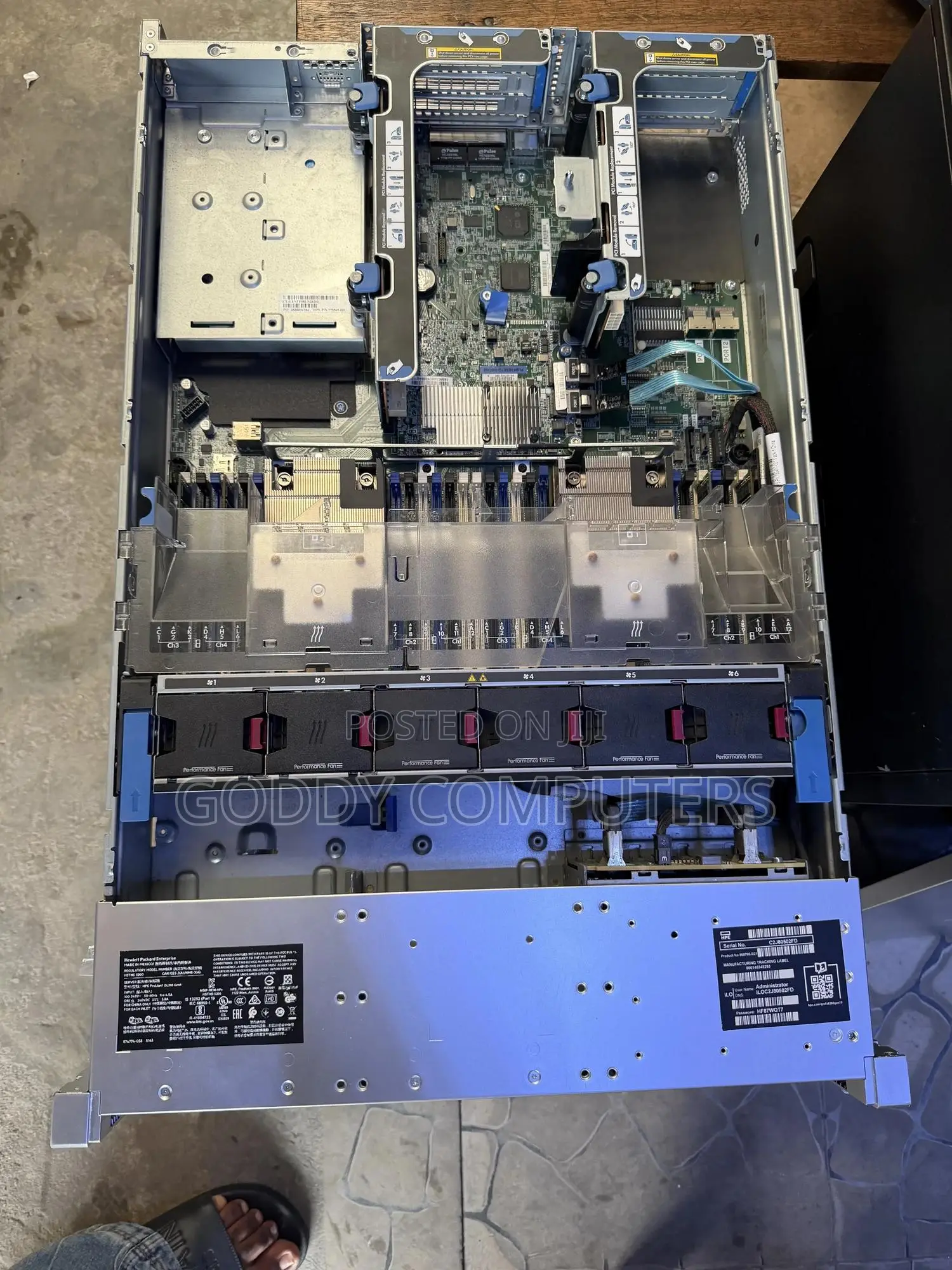 Server HP ProLiant DL380 Gen9 32GB Intel Xeon HDD 2T