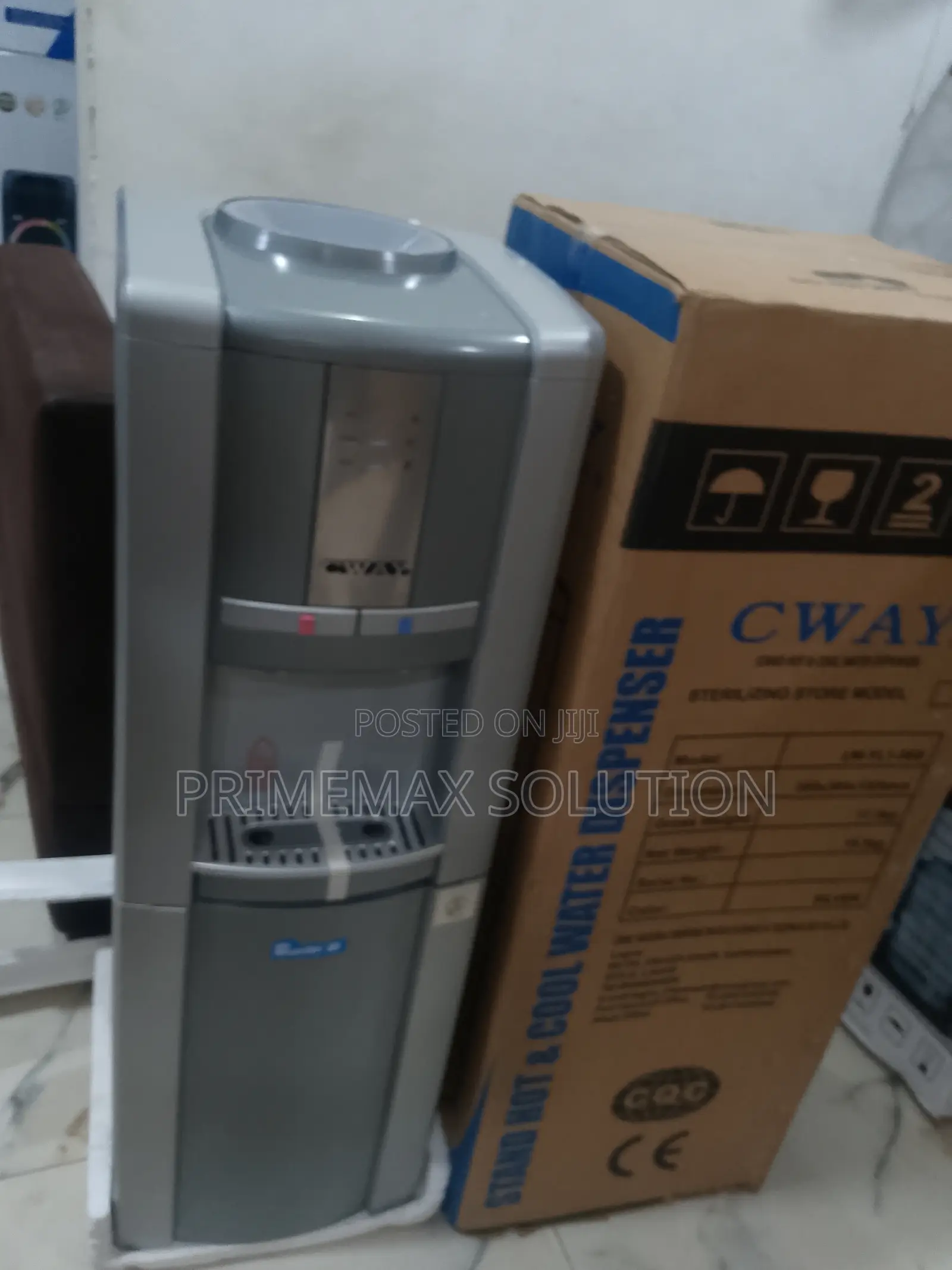 Cway Lm-Yl 158b Hot and Cold Water Dispenser With Removable Drip Tray