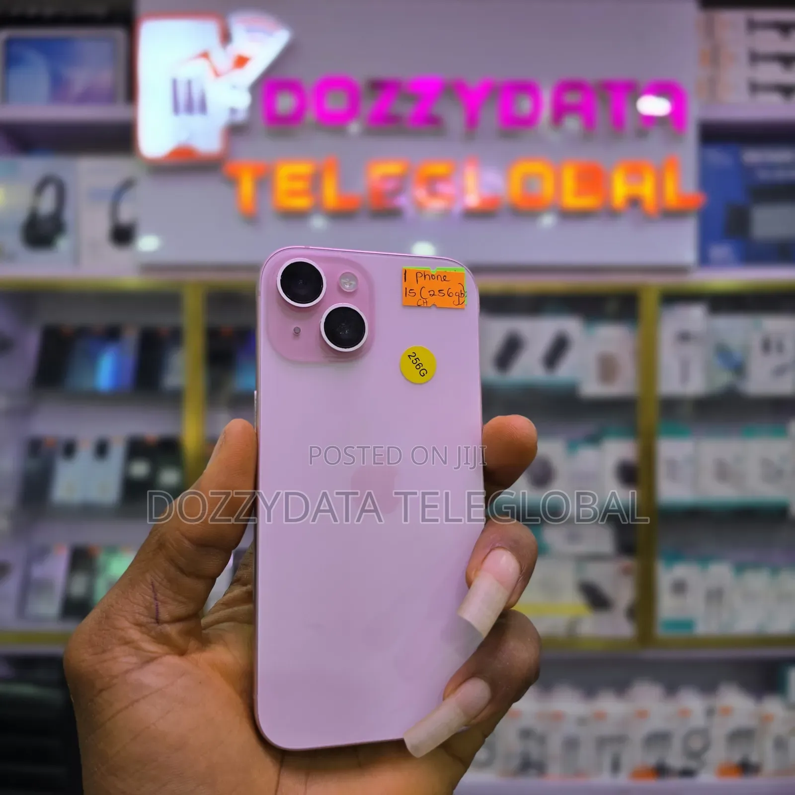 Apple iPhone 15 256 GB Pink
