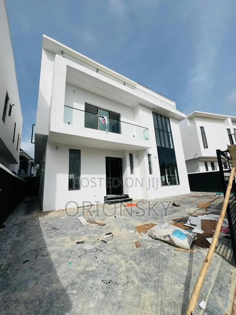 4bdrm Duplex in Ajah, Off Lekki-Epe Expressway for sale