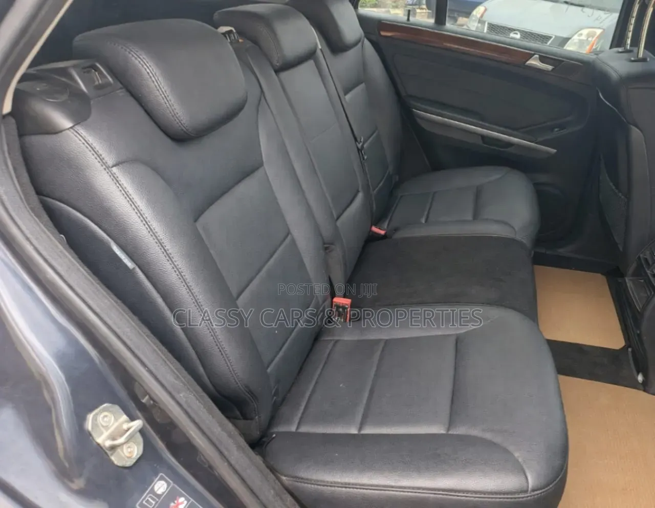 Mercedes-Benz M Class ML 350 4Matic 2010 Gray