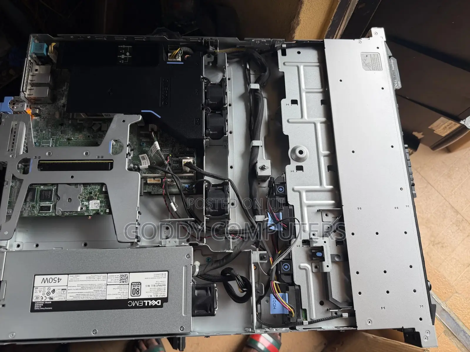 Server Dell PowerEdge R440 32GB Intel Xeon HDD 1T