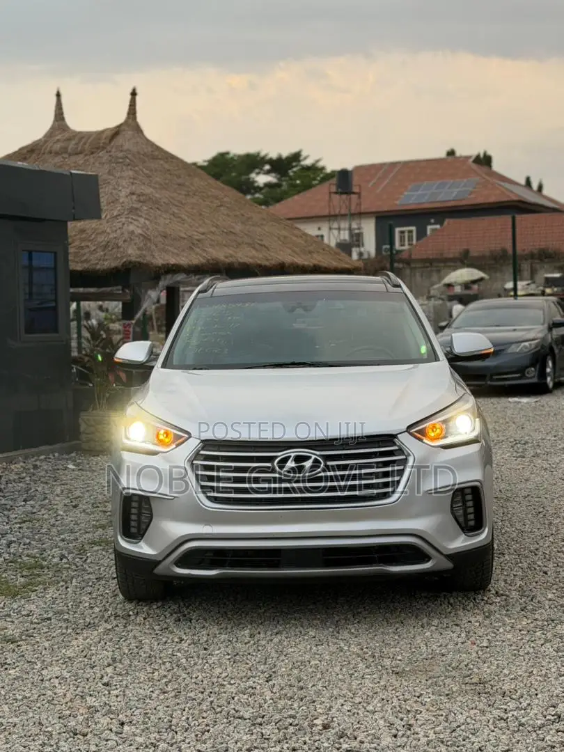 Hyundai Santa Fe SE Ultimate AWD 2017 Silver