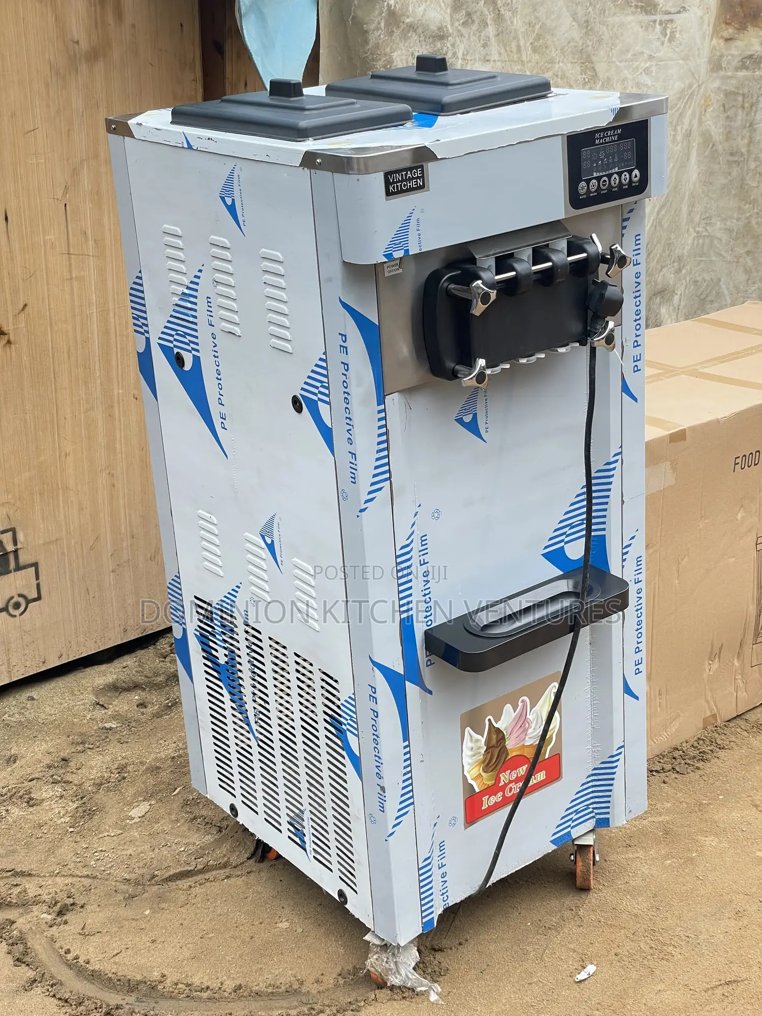 Standing Soft Serve Ice Cream Machine