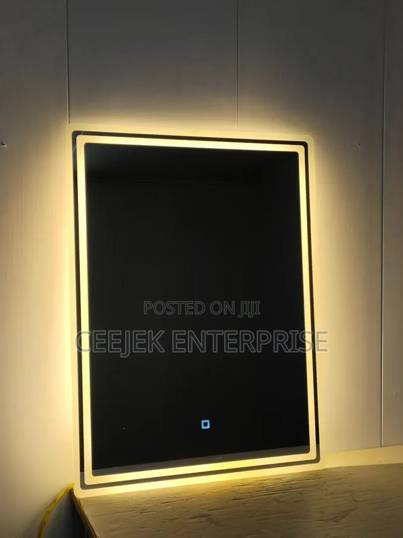 Square Led Mirror With 3 Ligth