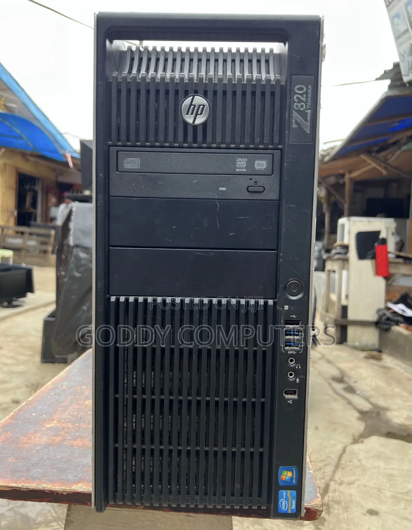 Desktop Computer HP Z820 64GB Intel Xeon HDD 2T