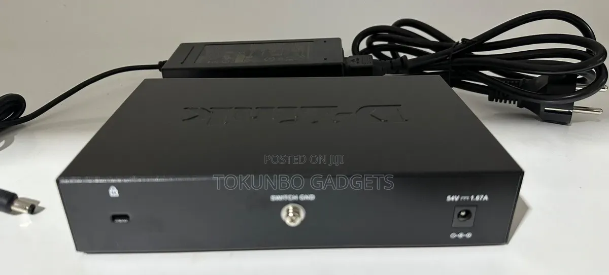 D-Link 8-Port Gigabit Poe Unmanaged Desktop Switch DGS-1008p
