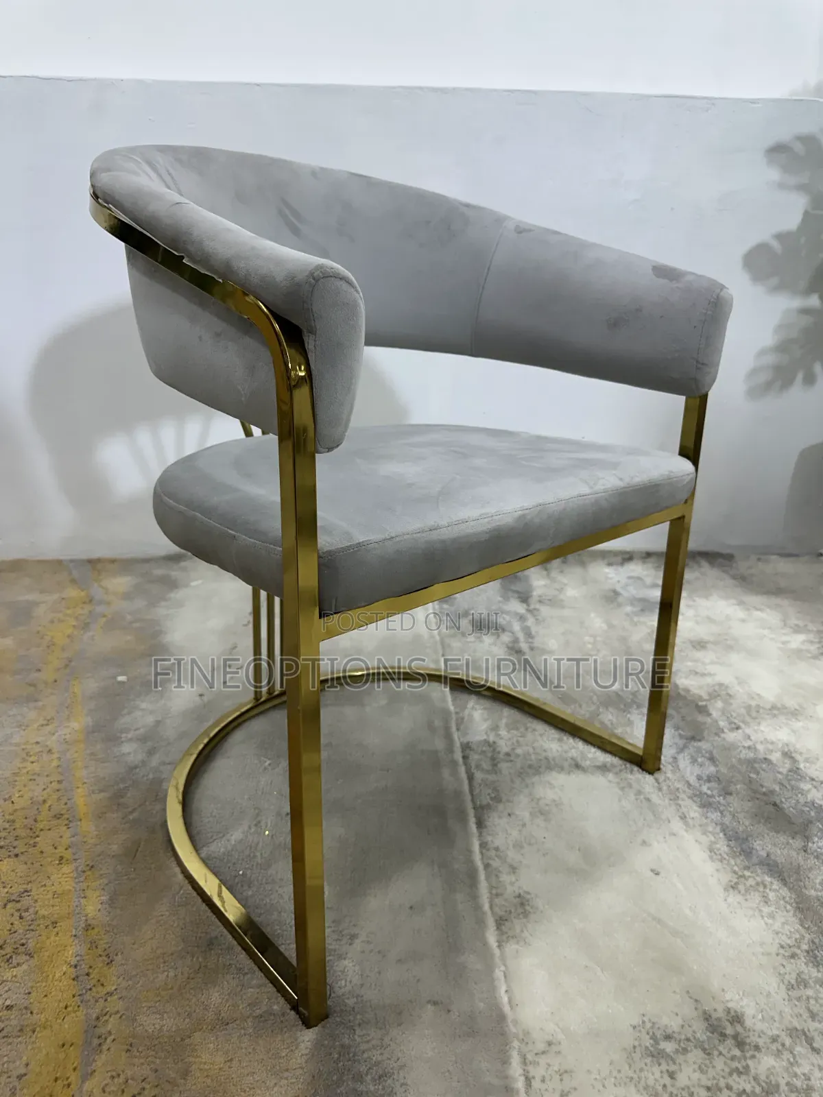 Luxe Velvet Chair