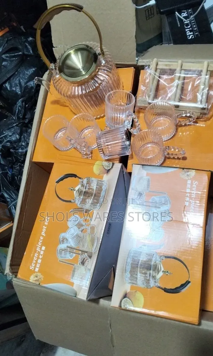 1000ml Teapot Set With 6pcs Teacups and a Stand