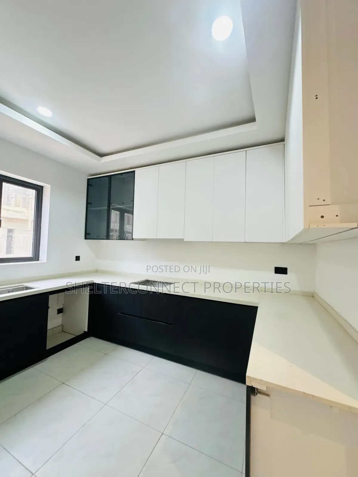 4bdrm Duplex in Lekki Phase 1 for sale