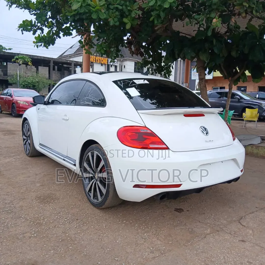 Volkswagen Beetle Turbo 2013 White