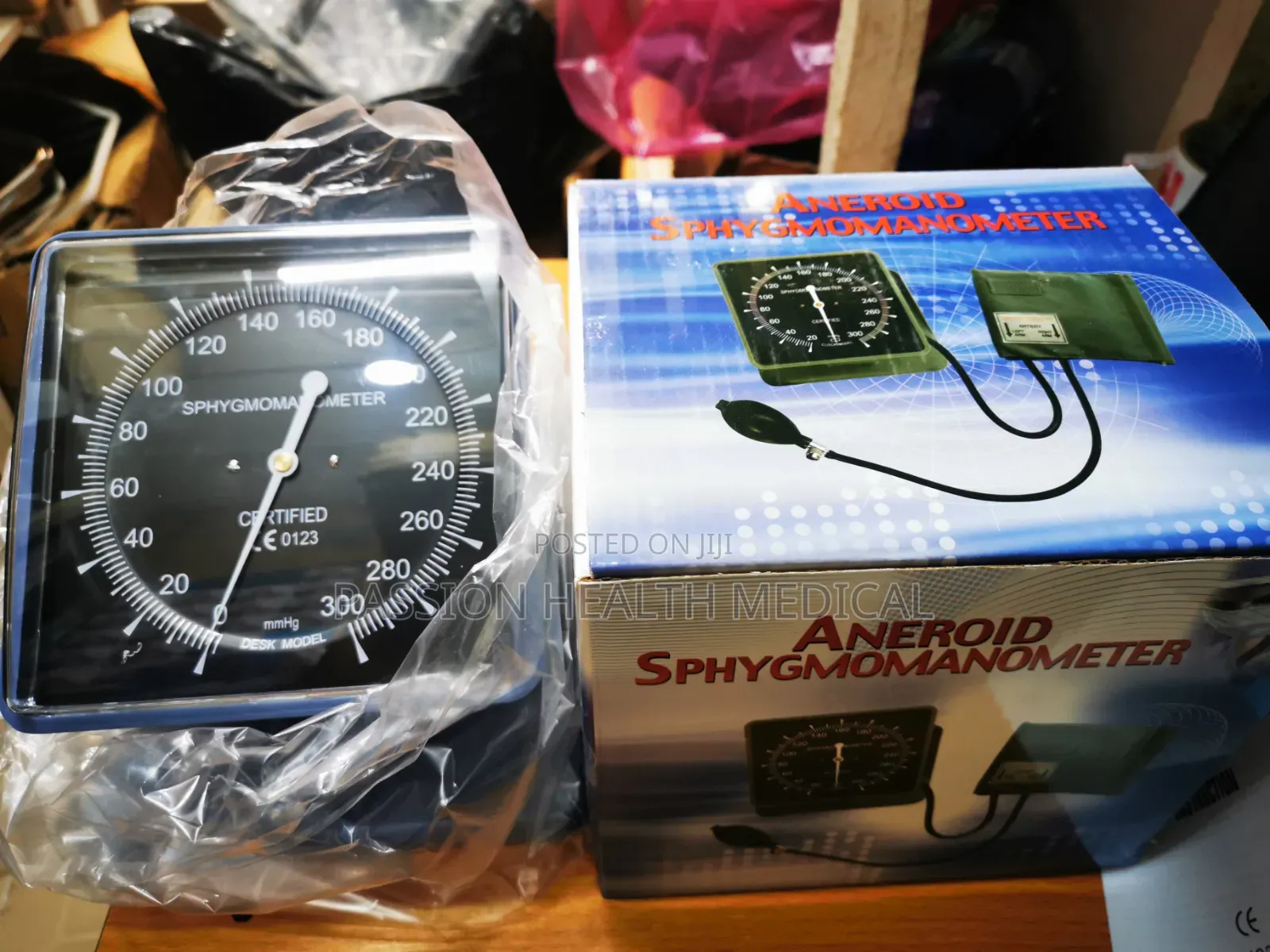 Table Type Sphygmomanometer (Accoson)