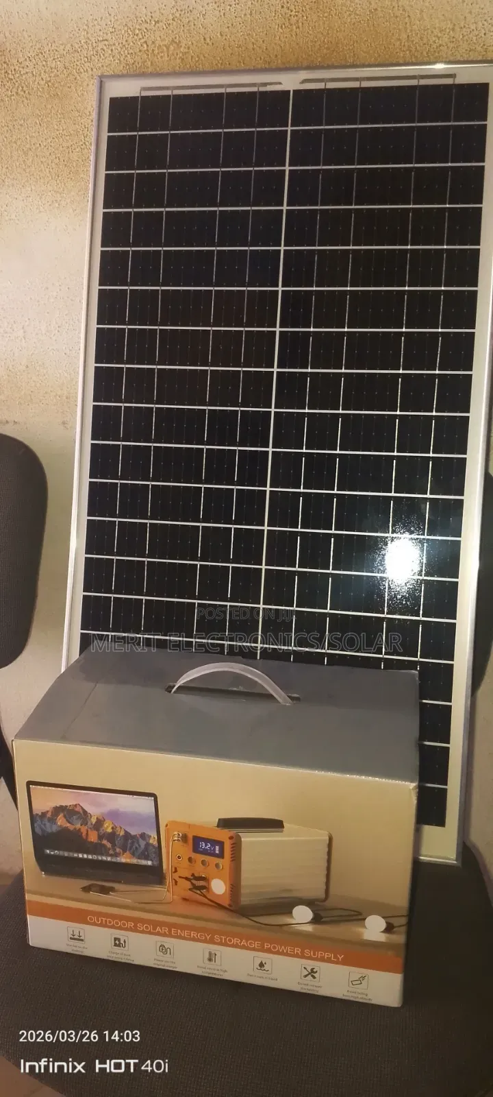 300w Solar Generator With Pannel And 2 Bulbs